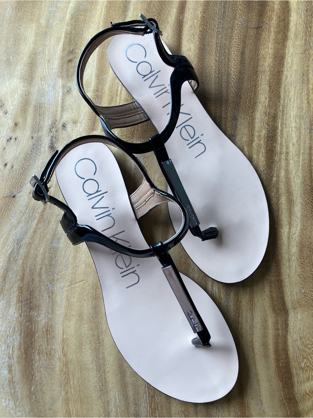 Calvin Klein Black Patent T-strap Sandals - Women's 7.5